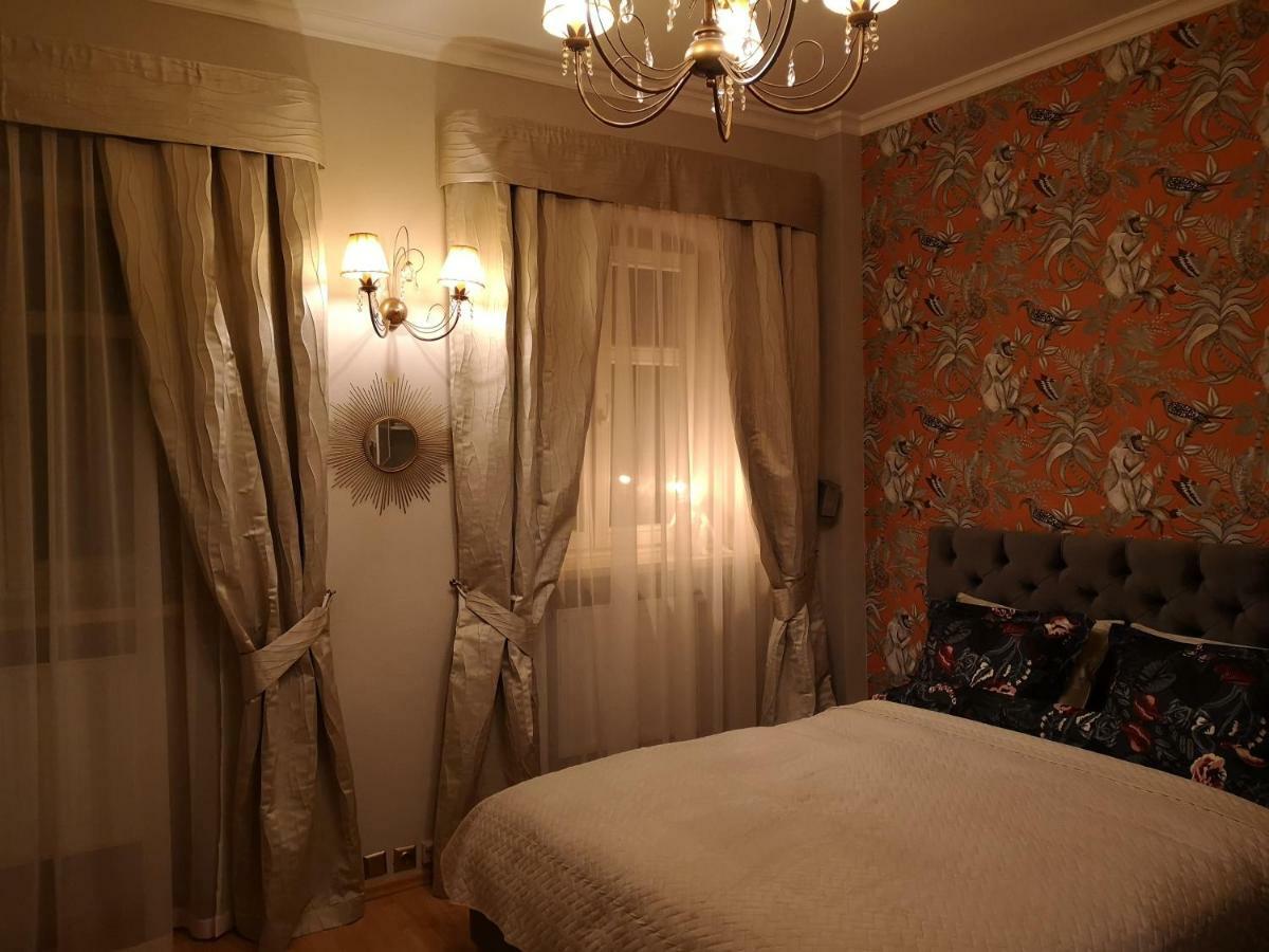 Best Apartments Wiezienna Monkeys Вроцлав Екстериор снимка